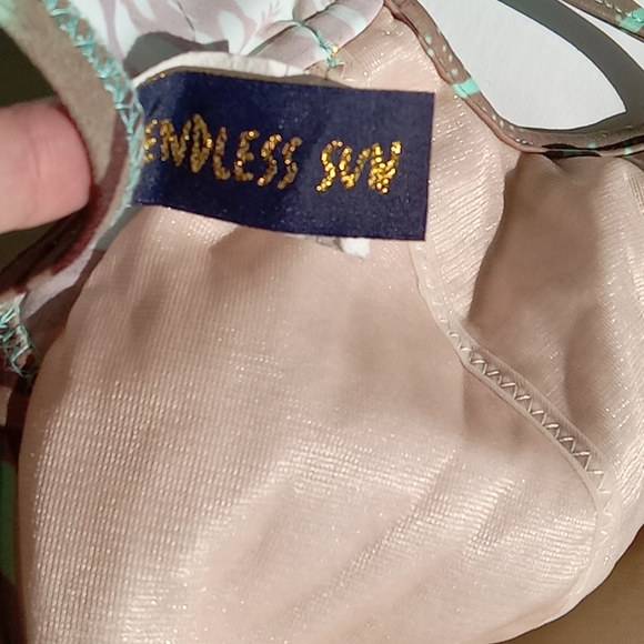 Swimsuit đź‘™ - Picture 3 of 6